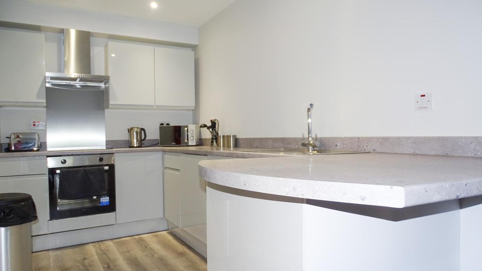 Cocoon @ International Inn + Apartments Liverpool Dış mekan fotoğraf